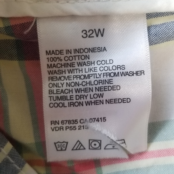 Nautica Mens Multicolor Plaid Shorts. Waist 32". Inseam 11". 4 Pockets. - Picture 5 of 5